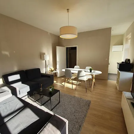 Coeur Vieux , Bienvenue Chez Nestyou, Lejlighed