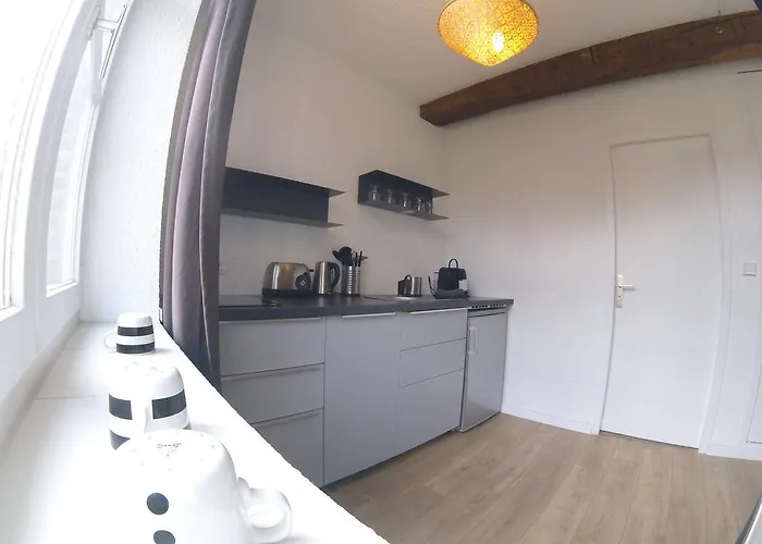 Coeur Vieux , Bienvenue Chez Nestyou, *